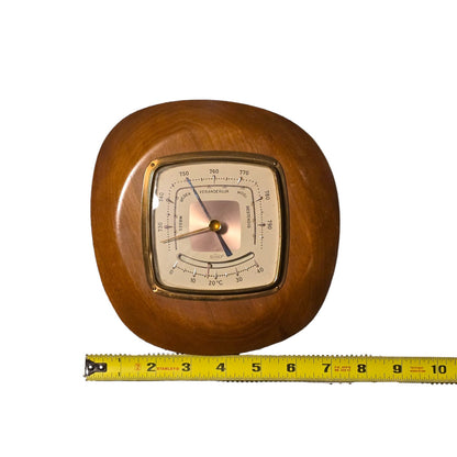 Sundo Wooden Vintage Barometer