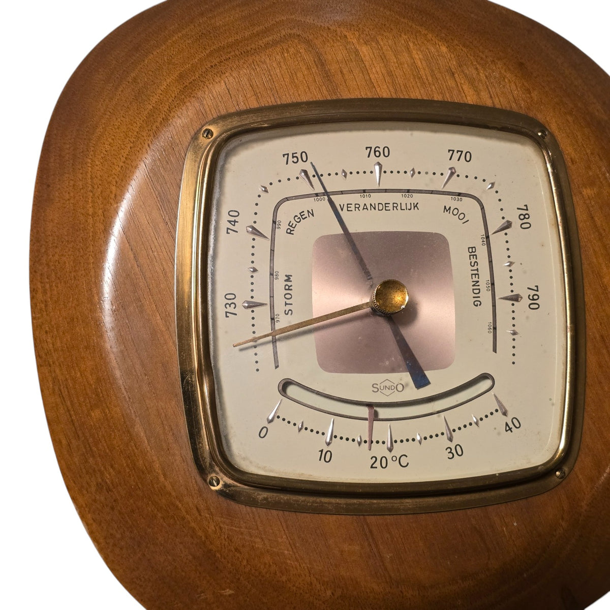 Sundo Wooden Vintage Barometer